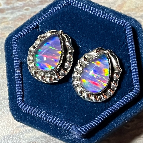 Sterling Silver Southwestern Style Stud Earrings With Colorful Cabochon - Picture 13 of 15